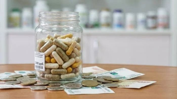 БАД из недружественных стран подорожают: пошлина составит 35%
