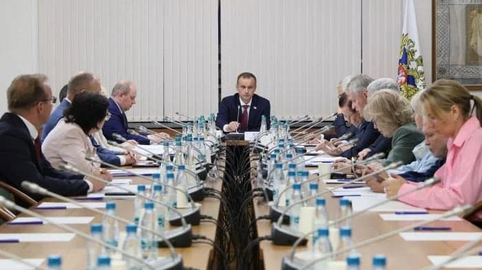 Кто теперь будет отвечать за законы о здоровье