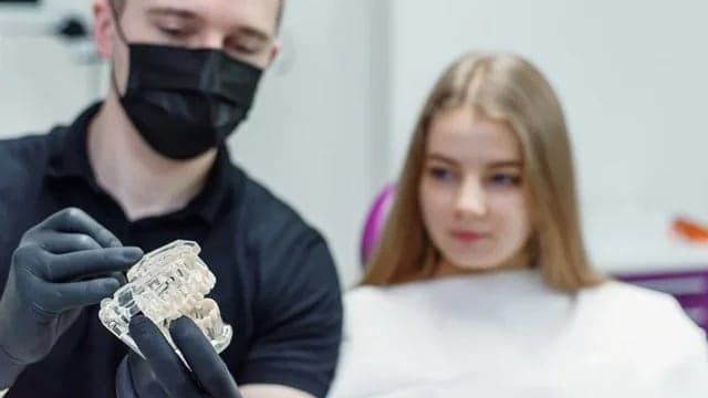Зачем удалять здоровые зубы при исправлении прикуса